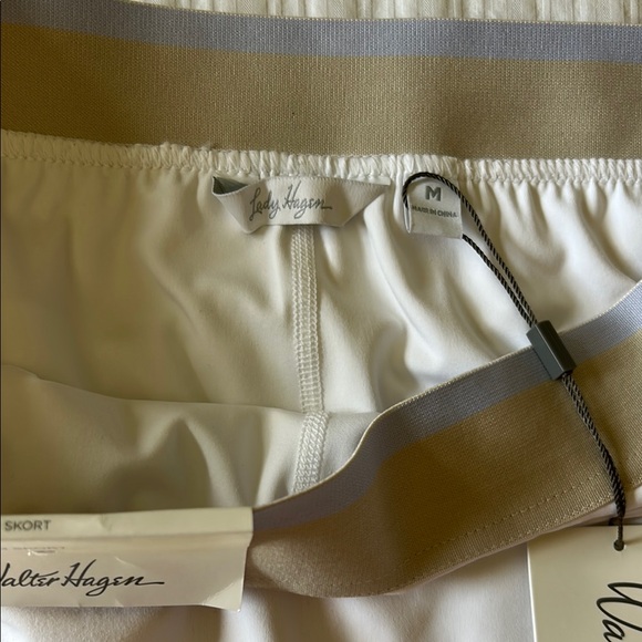 White Walter Hagen Women's Pleated Skort - Picture 4 of 5
